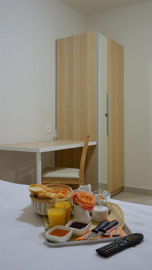 ליברי-גרדן Hotel Vauban מראה חיצוני תמונה